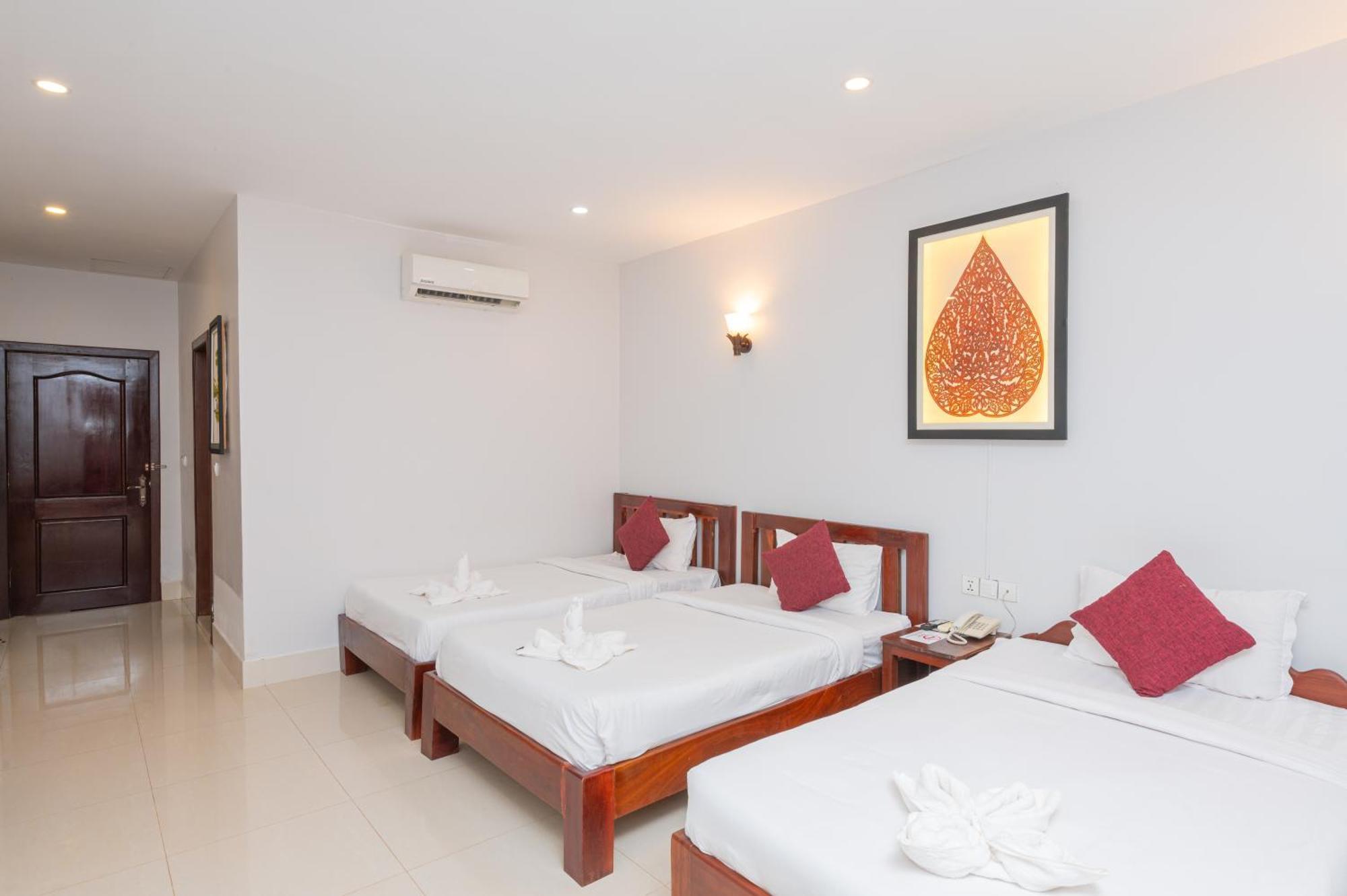 Damnak Soksan Hotel Siem Reap Ngoại thất bức ảnh
