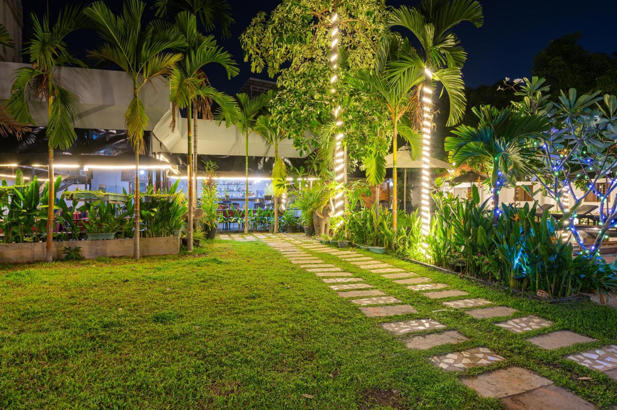 Damnak Soksan Hotel Siem Reap Ngoại thất bức ảnh